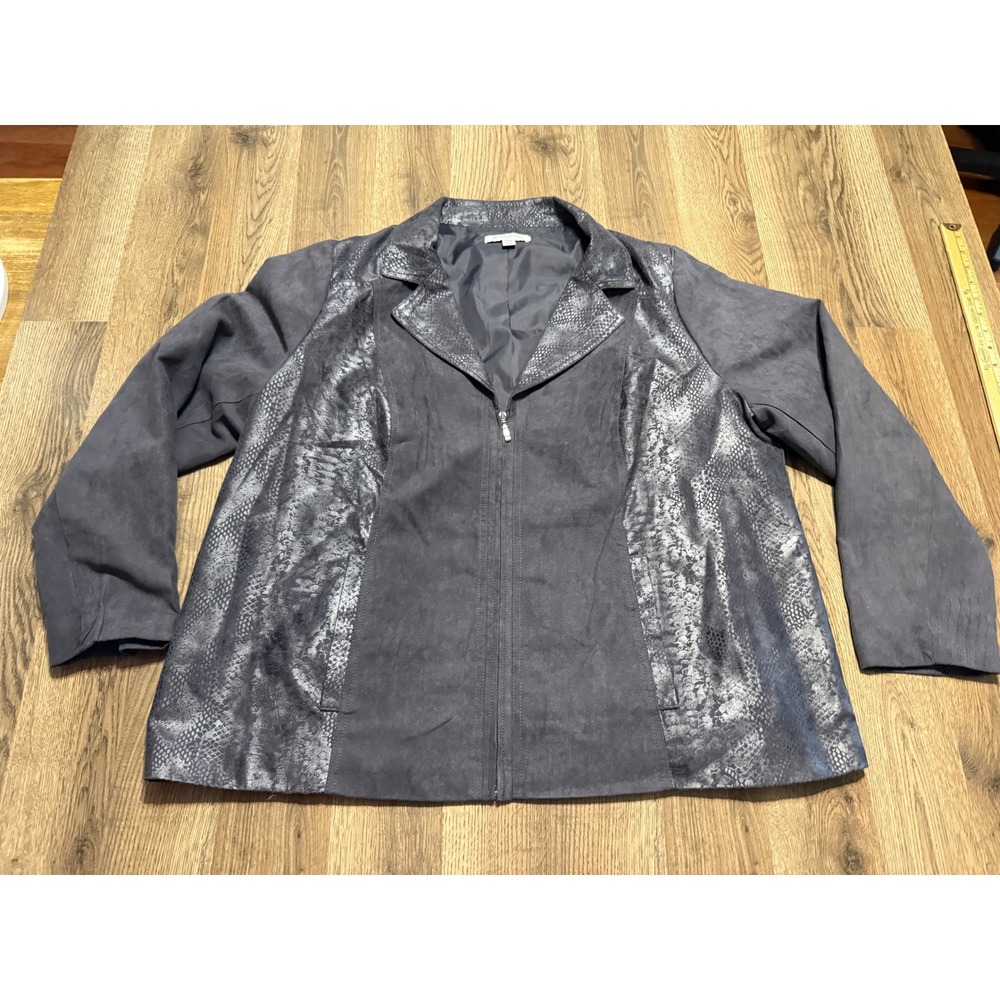 Studio Works Jacket Woman Size 20W Gray Faux Suede Snakeskin Print Zip Up Jacket